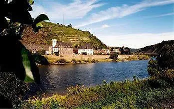 Kastanienhof Holiday home Sierscheid